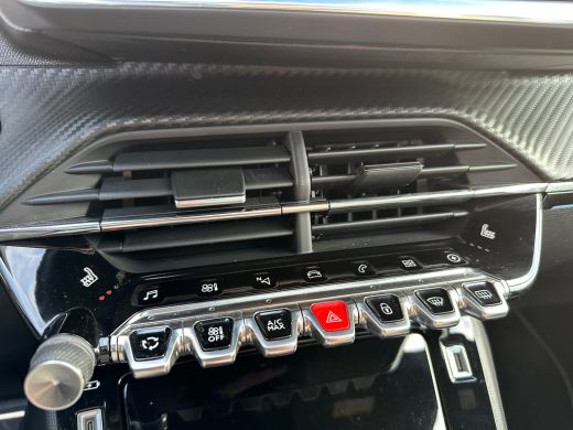 Peugeot e-208 EV GT 350 50 kWh | Achterbank in delen neerklapbaar | Achteruitrijcamera | Airco (automatisch) ActivLease financial lease