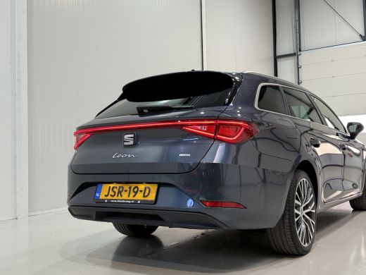 Seat Leon 1.4 TSI eHybrid PHEV 204pk Xcellence ActivLease financial lease