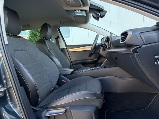 Seat Leon 1.4 TSI eHybrid PHEV 204pk Xcellence ActivLease financial lease