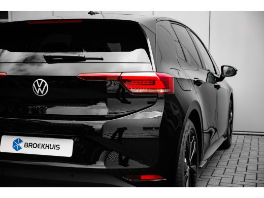 Volkswagen ID.3 Limited Edition | 'App-Connect' draadloze smartphone integratie | Afstandscontrolesysteem (Front ... ActivLease financial lease