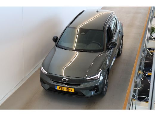Volvo  EX40 Ext. Range 252PK Plus 82 kWh | Visual Park Assist | Privacy glas | 17% bijtelling ActivLease financial lease