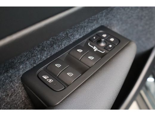 Volvo  EX40 Ext. Range 252PK Plus 82 kWh | Visual Park Assist | Privacy glas | 17% bijtelling ActivLease financial lease