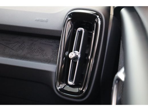 Volvo  EX40 Ext. Range 252PK Plus 82 kWh | Visual Park Assist | Privacy glas | 17% bijtelling ActivLease financial lease