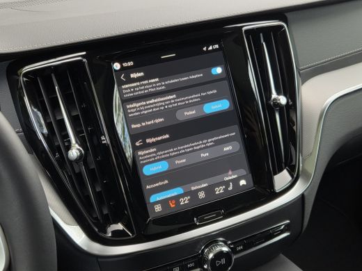 Volvo  V60 2.0 T8 Plug-in hybrid AWD Ultra Dark Polestar Engineered Optimisation | Harman/Kardon | 360 Cam |... ActivLease financial lease