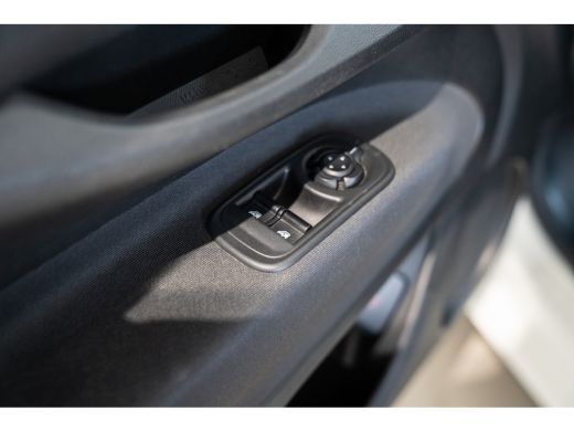 Fiat 500 Passion 42 kWh | Apple Carplay & Android Auto | Climate Controle | Keyless | Lichtmetalen velgen | ActivLease financial lease