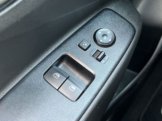 Hyundai i10 1.0 66pk Comfort | Airco | Carplay | Cruise control | Boordcomputer | Bestuurdersstoel in hoogte ... ActivLease financial lease