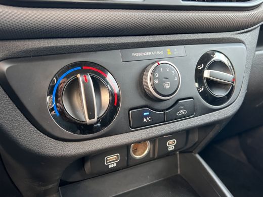 Hyundai i10 1.0 66pk Comfort | Airco | Carplay | Cruise control | Boordcomputer | Bestuurdersstoel in hoogte ... ActivLease financial lease