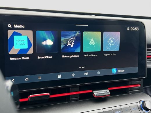 Hyundai Kona 1.6 GDI HEV 141pk N-Line | Premium audio | 360 camera | Bestuurdersstoel met geheugen | Adaptive ... ActivLease financial lease