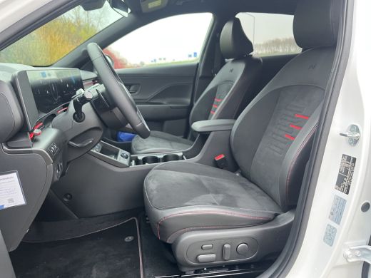 Hyundai Kona N-Line 65.4 kWh 217pk | Premium audio | 360 camera | Bestuurdersstoel met geheugen | Adaptive cru... ActivLease financial lease