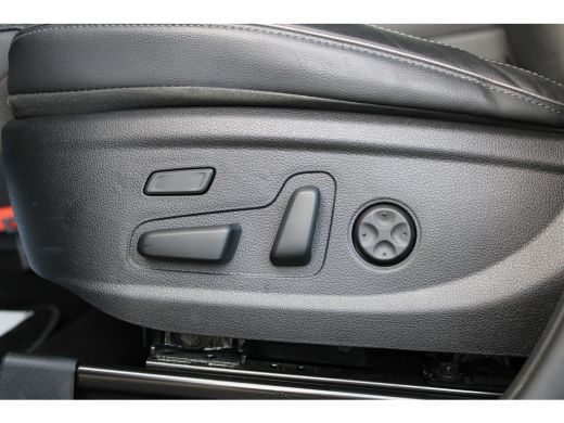 Hyundai Santa Fe 1.6 T-GDI HEV Premium | Head-up display | Ledere bekleding | Memory seat | 19 inch Lichtmetalen v... ActivLease financial lease