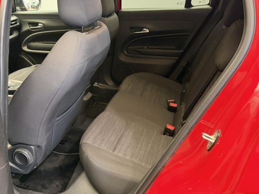 Jeep Avenger Longitude 54 kWh Camera | Adaptieve Cruise | Parkeersensoren Achter | Carplay | Digitaal Dashboar... ActivLease financial lease