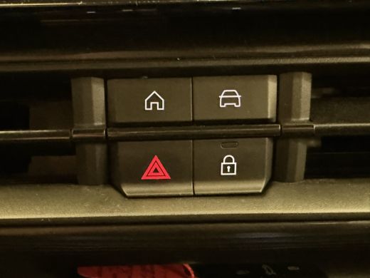 Jeep Avenger Longitude 54 kWh Camera | Adaptieve Cruise | Parkeersensoren Achter | Carplay | Digitaal Dashboar... ActivLease financial lease