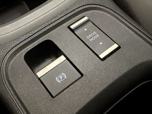 Jeep Avenger Longitude 54 kWh Camera | Adaptieve Cruise | Parkeersensoren Achter | Carplay | Digitaal Dashboar... ActivLease financial lease