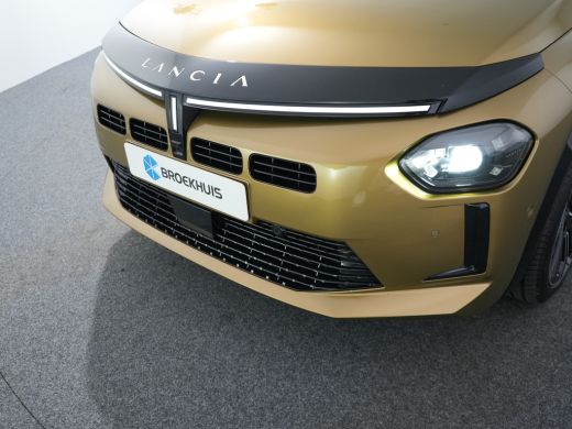 Lancia Ypsilon LX | 10.25" Infotainment met touchscreen | Draadloze Apple Carplay en Android Auto | S.A.L.A. Hub ActivLease financial lease