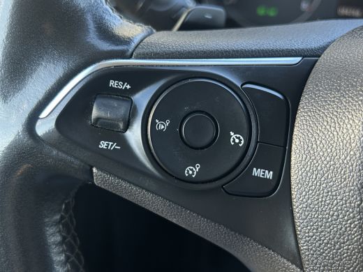 Opel Combo 1.5D 131 PK / L2H1 / 1e EIG. / AUTOMAAT / INRICHTING / 94.766 KM !! / AIRCO / CRUISE / NAVI / APP... ActivLease financial lease