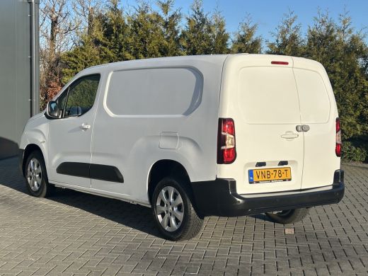 Opel Combo 1.5D 131 PK / L2H1 / 1e EIG. / AUTOMAAT / INRICHTING / 94.766 KM !! / AIRCO / CRUISE / NAVI / APP... ActivLease financial lease