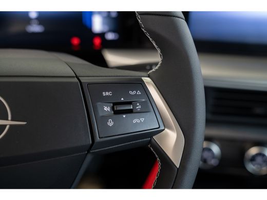 Opel Frontera 1.2 Turbo Hybrid Edition | 8 Jaar Garantie | Navigatie | Camera | Parkeersensoren | Apple Carplay... ActivLease financial lease