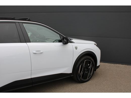 Peugeot 3008 1.6 plug-in Hybrid 195 GT Exclusive | Automaat | Panorama/schuifdak | Lederen bekleding | Focal |... ActivLease financial lease