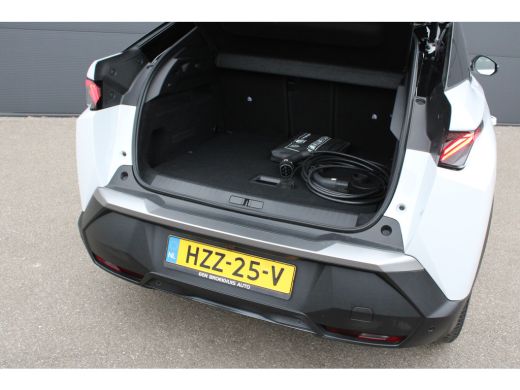 Peugeot 3008 1.6 plug-in Hybrid 195 GT Exclusive | Automaat | Panorama/schuifdak | Lederen bekleding | Focal |... ActivLease financial lease