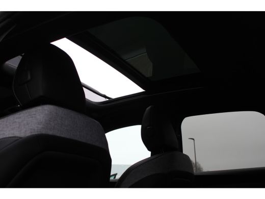 Peugeot 3008 1.6 plug-in Hybrid 195 GT Exclusive | Automaat | Panorama/schuifdak | Lederen bekleding | Focal |... ActivLease financial lease