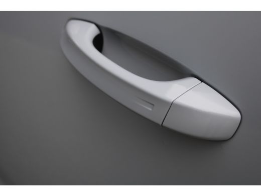 Peugeot 3008 1.6 plug-in Hybrid 195 GT Exclusive | Automaat | Panorama/schuifdak | Lederen bekleding | Focal |... ActivLease financial lease