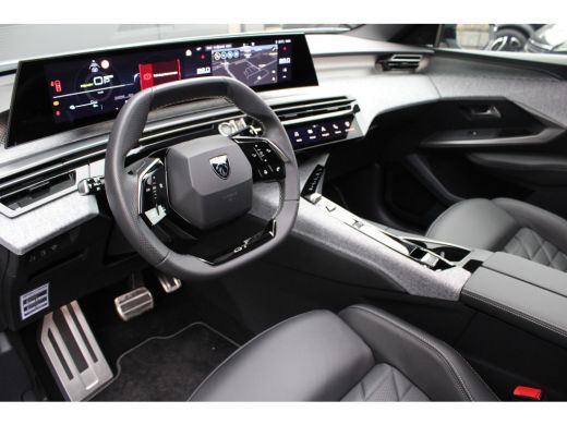 Peugeot 3008 1.6 plug-in Hybrid 195 GT Exclusive | Automaat | Panorama/schuifdak | Lederen bekleding | Focal |... ActivLease financial lease