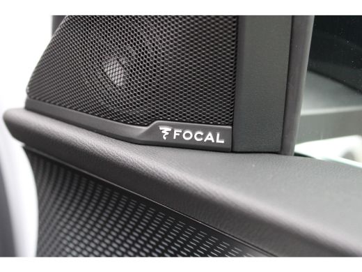 Peugeot 3008 1.6 plug-in Hybrid 195 GT Exclusive | Automaat | Panorama/schuifdak | Lederen bekleding | Focal |... ActivLease financial lease