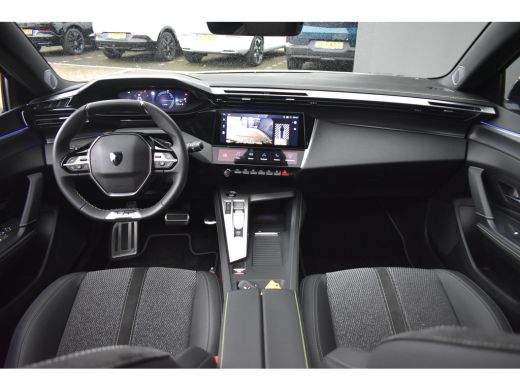 Peugeot 308 1.2 Hybrid 136 e-DCS6 GT | Schuif-/Kanteldak | Adaptive Cruise | Achteruitrijcamera | Navigatie |... ActivLease financial lease