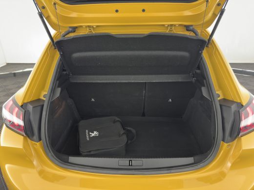 Peugeot e-208 EV GT 350 50 kWh [ 3-Fase ] {SOH-100%} (INCL-BTW) *PANO | FULL-LED | DIGI-COCKPIT | BLINDSPOT | C... ActivLease financial lease