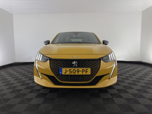 Peugeot e-208 EV GT 350 50 kWh [ 3-Fase ] {SOH-100%} (INCL-BTW) *PANO | FULL-LED | DIGI-COCKPIT | BLINDSPOT | C... ActivLease financial lease