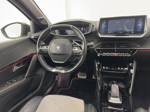 Peugeot e-208 EV GT 350 50 kWh [ 3-Fase ] {SOH-100%} (INCL-BTW) *PANO | FULL-LED | DIGI-COCKPIT | BLINDSPOT | C... ActivLease financial lease