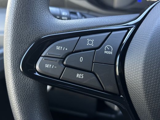 Renault Master 2.0 DCi 130 PK / L2H2 / NIEUW !! BPM VRIJ/ AIRCO / CRUISE / NAVI / APPLE CARPLAY / 3-ZITS / PDC ActivLease financial lease