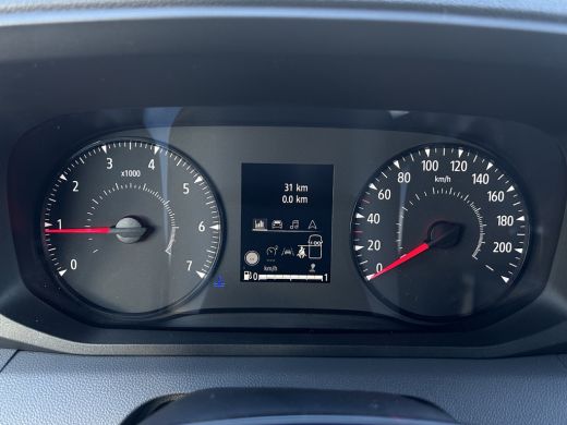 Renault Master 2.0 DCi 130 PK / L2H2 / NIEUW !! BPM VRIJ/ AIRCO / CRUISE / NAVI / APPLE CARPLAY / 3-ZITS / PDC ActivLease financial lease