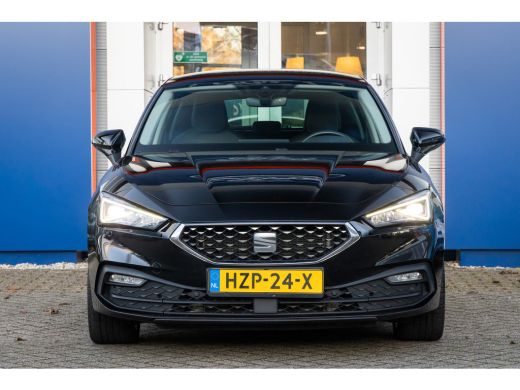 Seat Leon 1.4 TSI eHybrid PHEV Xcellence | Camera | Cruise adaptief | Stoel+stuur verwarming | LED | Keyles... ActivLease financial lease