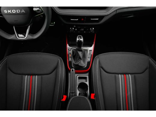 Skoda Fabia Monte Carlo | Achteruitrijcamera | Cruise control met speedlimiter | Driver Activity Assistant, v... ActivLease financial lease