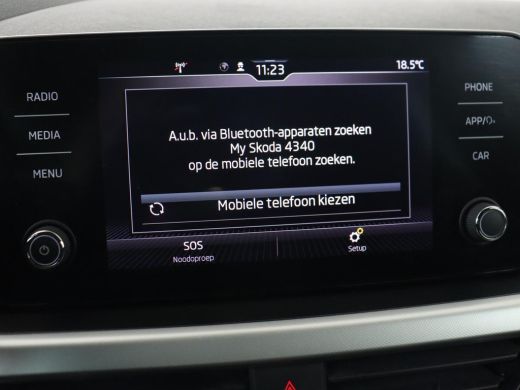 Skoda Kamiq 1.0 TSI Sport | Automaat | Carplay | Sportstoelen | DAB | Climate control | Parkeerhulp | Cruise ... ActivLease financial lease