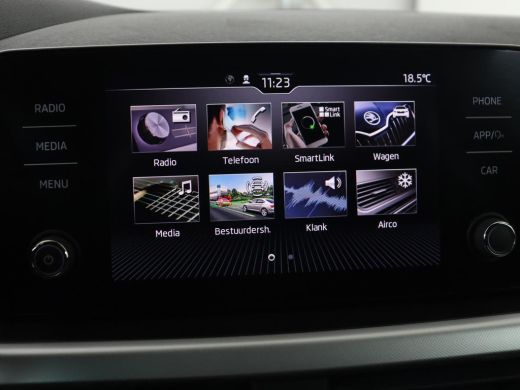 Skoda Kamiq 1.0 TSI Sport | Automaat | Carplay | Sportstoelen | DAB | Climate control | Parkeerhulp | Cruise ... ActivLease financial lease