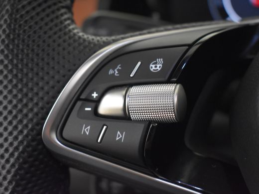 Skoda Kodiaq 1.5 TSI MHEV Sportline Business 7p 150pk | Trekhaak | Panorama dak | 7 persoons | Lederen bekledi... ActivLease financial lease