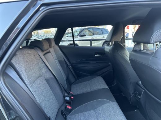 Toyota Corolla Touring Sports Hybrid 140 Dynamic ActivLease financial lease