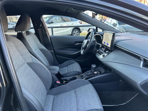 Toyota Corolla Touring Sports Hybrid 140 Dynamic ActivLease financial lease