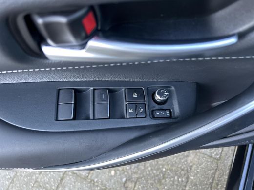 Toyota Corolla Touring Sports Hybrid 140 Dynamic ActivLease financial lease