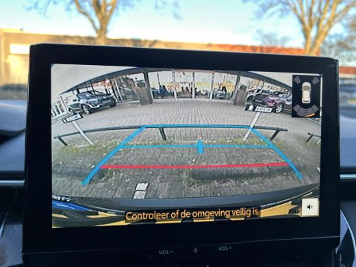 Toyota Corolla Touring Sports Hybrid 140 Dynamic ActivLease financial lease