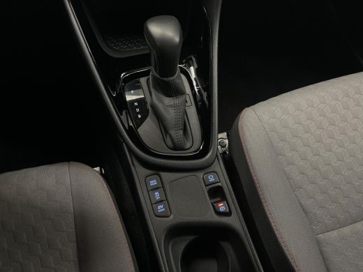 Toyota Yaris 1.5 Hybrid Tokyo Spirit Bi-tone ActivLease financial lease