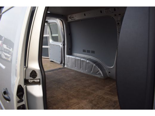 Volkswagen Caddy 2.0 TDI L2H1 BMT Maxi Highline | Airco | Bluetooth | NAP | 17" LM Velgen ActivLease financial lease