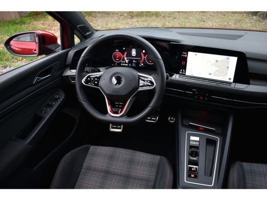 Volkswagen Golf GTI 2.0 TSI 245PK DSG GTI-SPORT HEAD UP HARMANN-KARDON/IQ-LIGHT/PANORAMADAK ActivLease financial lease