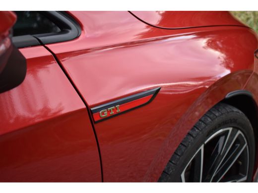 Volkswagen Golf GTI 2.0 TSI 245PK DSG GTI-SPORT HEAD UP HARMANN-KARDON/IQ-LIGHT/PANORAMADAK ActivLease financial lease