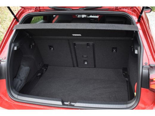 Volkswagen Golf GTI 2.0 TSI 245PK DSG GTI-SPORT HEAD UP HARMANN-KARDON/IQ-LIGHT/PANORAMADAK ActivLease financial lease