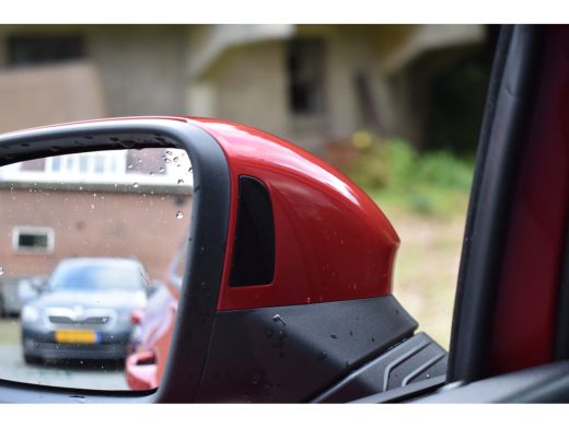 Volkswagen Golf GTI 2.0 TSI 245PK DSG GTI-SPORT HEAD UP HARMANN-KARDON/IQ-LIGHT/PANORAMADAK ActivLease financial lease