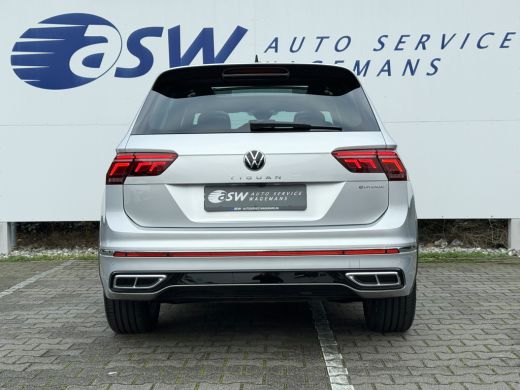 Volkswagen Tiguan 1.4 TSI eHybrid R-Line Bns | Pano | ACC | Matrix LED | Winter Pack | Camera ActivLease financial lease