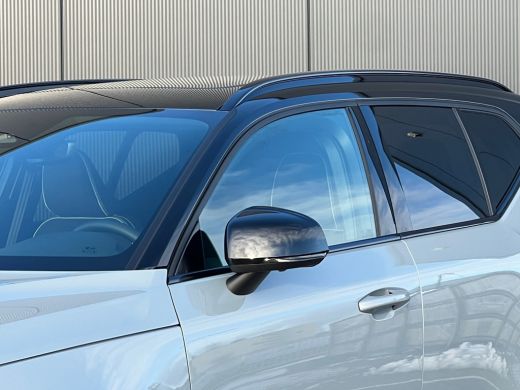 Volvo  EX40 Single Motor Extended Range Ultra Black Ed. 82 kWh | Panoramadak | 17% bijtelling | Harman/Kardon... ActivLease financial lease